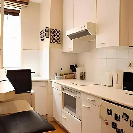 Charming - 10min Walk To The Eiffel Tour شقة